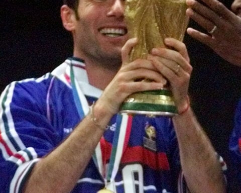 France expected to announce Zinedine Zidane as its new coach early next week