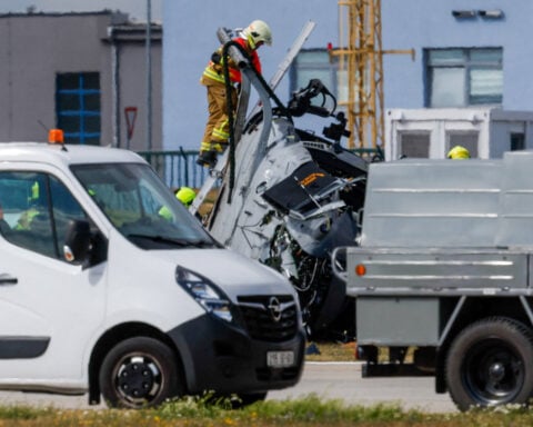 Czech army helicopter with five soldiers on board crashes, one dead