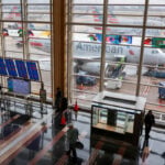 Fuel swings turn US airline earnings forecasts into moving targets