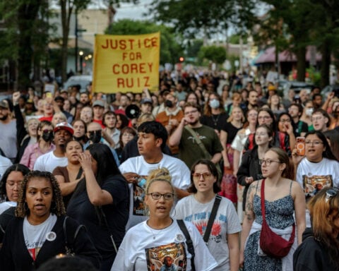 Wisconsin protesters demand justice for man shot dead by police