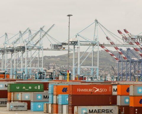 Reaction to US imposing new tariffs on 60 trading partners