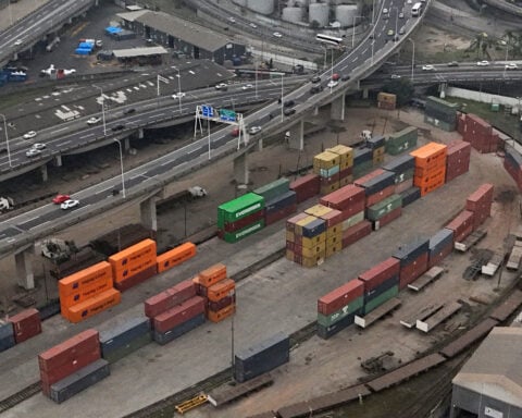 Brazil says 16.5% of exports face combined US duties of 37.5%
