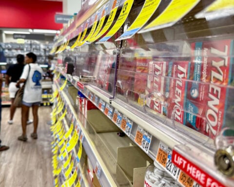 US FDA approves over-the-counter Tylenol combination pill for pain relief