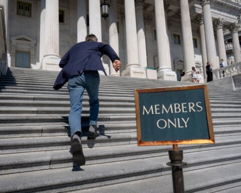 How to run for reelection in a messy Congress? It's not easy