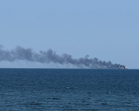 Vessel sinks a week after being struck by Russian fire, Ukrainian officials say