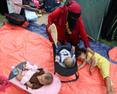 Malaysia detains over 100 Rohingya refugees seeking shelter at UNHCR