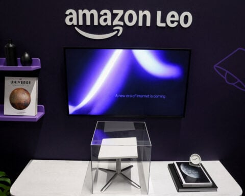 Amazon's Leo proposes satellite constellation for direct-to-phone service