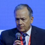 Government engagement with AI creates more uncertainty for investors, Bridgewater CIOs warn