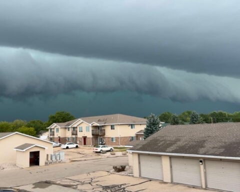 Wisconsin tornado causes extensive damage and cuts power to thousands of homes