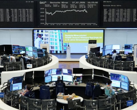 European shares subdued as earnings boost counters tech slide
