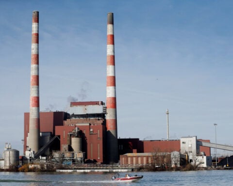DTE Energy tops quarterly profit estimates as energy trading unit shines