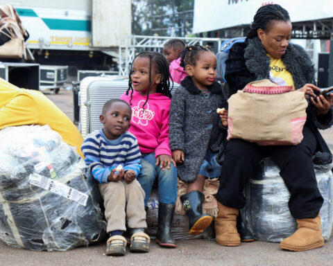 Nigeria and South Africa seek to ease tensions over xenophobic attacks