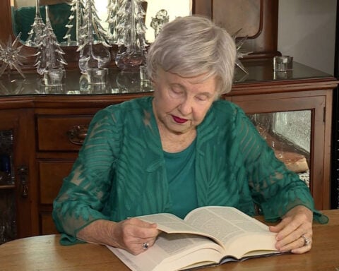 Woman, 88, fulfills lifelong dream of attending law school