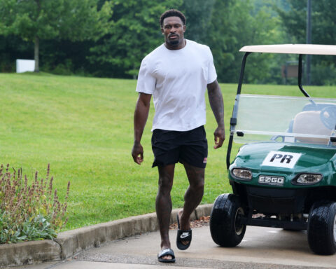 Rodgers says there's 'zero debate' 2026 will be his final season as Steelers open a new-look camp