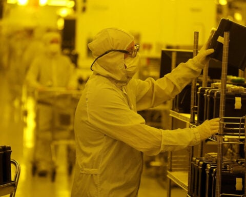 Seagate forecasts upbeat quarter on strong AI-driven storage demand