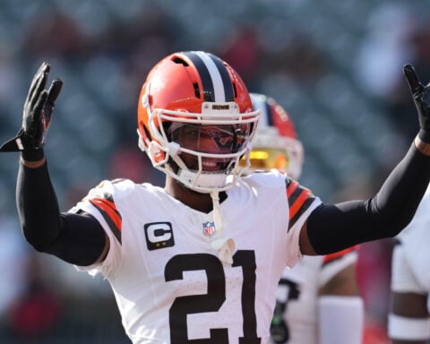 Browns' Ward becomes NFL's highest-paid DB with 2-year, $62.2 million extension, AP source says