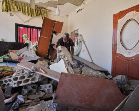 This Lebanese couple is among those returning to shattered homes under US-brokered deal with Israel