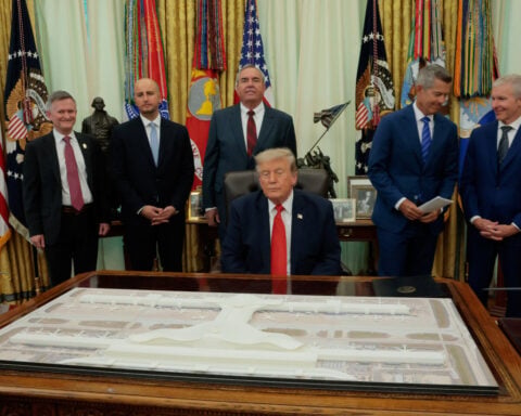 Trump unveils $22 billion plan to remake Washington Dulles airport