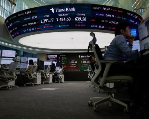 Asia stock-picking hedge funds set for record monthly loss, Goldman says