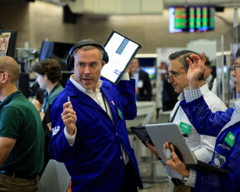 US stock futures extend gains slightly after economic data