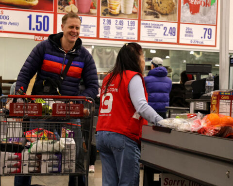 US economic growth slows in second quarter, but domestic demand robust