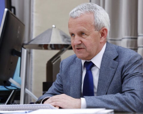 Russia detains billionaire, executives, drone official in fraud case, media reports say