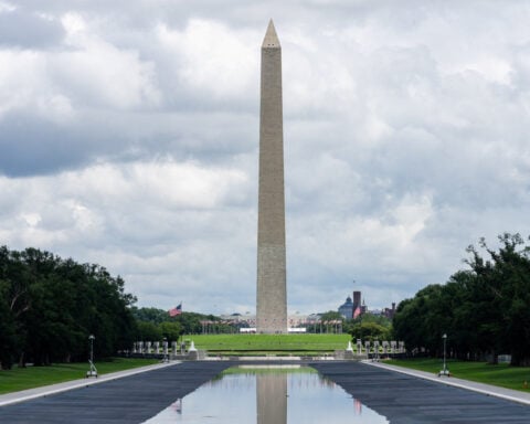 Trump White House asked DOJ to explore new Reflecting Pool charges, sources say