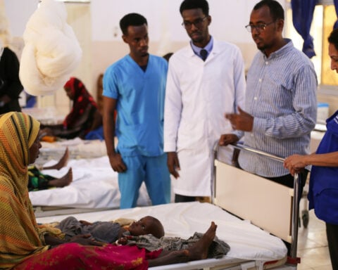 Thousands flee yearslong drought in Somalia as hunger deepens and aid shrinks