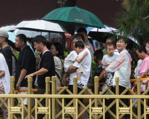 Typhoon Dolphin's remnants brings torrential rain to Beijing