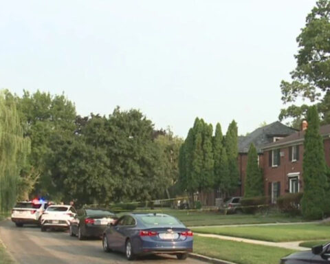 13-year-old boy taken into custody in Ohio after allegedly shooting father in Detroit