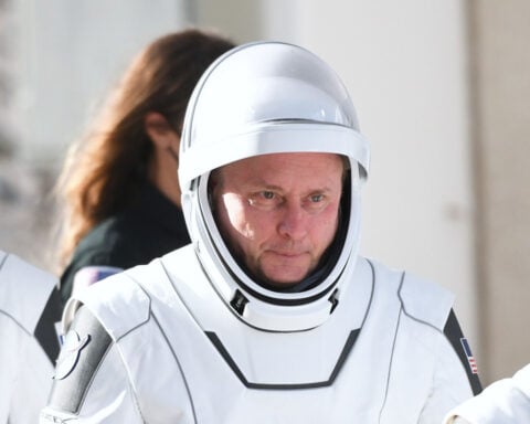NASA astronaut Mike Fincke leaves agency months after medical emergency in space