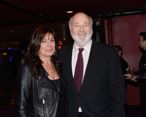 STORY REMOVED: ENT--Rob Reiner