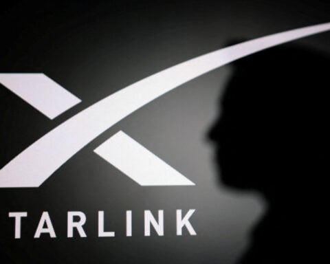 Starlink starts taking orders for satellite internet service in Vietnam