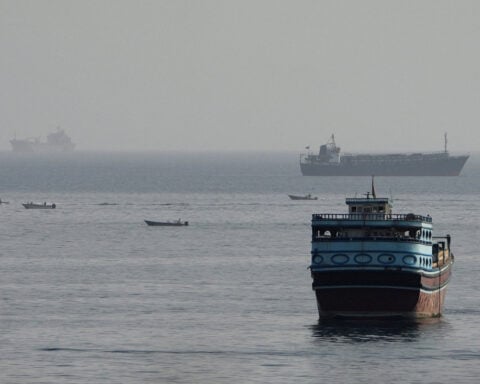 Iran, US make competing claims over control of Strait of Hormuz