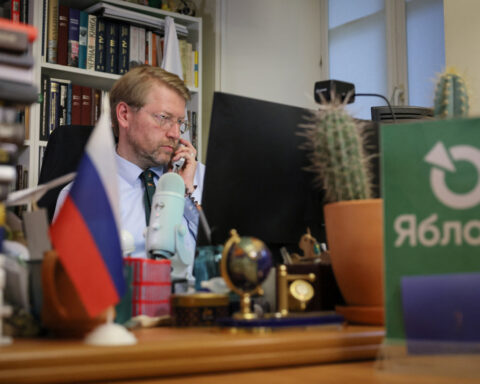 Leader of Russia's sidelined anti-war party says he will not be silenced