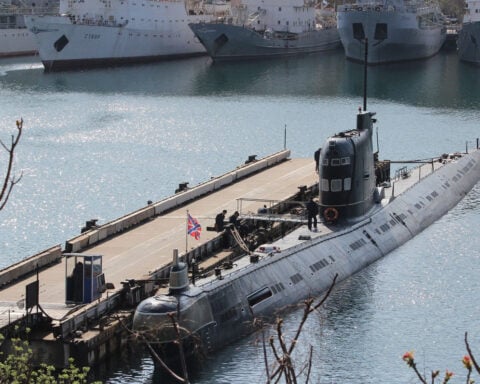 Crimea bomb attack reportedly kills former Ukrainian submarine commander who defected to Russia