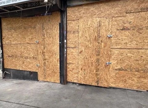 Bronx deli fire that injured 1 person, damaged businesses being investigated as possible arson, police say