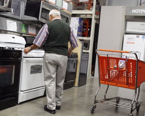 US appeals court voids Biden-era efficiency rule for stoves, ovens
