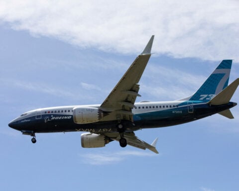 FAA returning ticketing authority to Boeing for 737 MAX, 787 planes