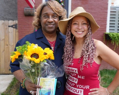 'Friends for life': Woman finds good Samaritan who chased off thieves and saved her stolen packages