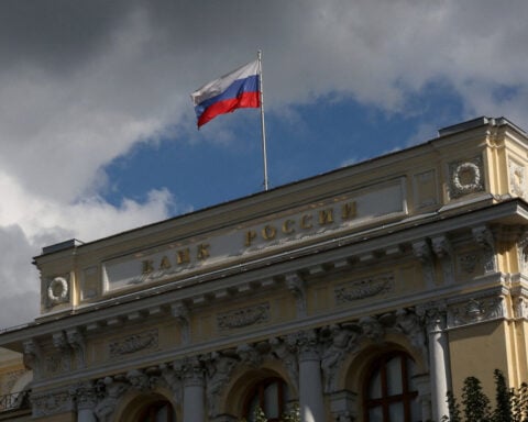 Russian central bank trims rate by 25 bps to 14.25% amid fuel supply, budget risks