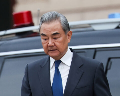 China foreign minister to chair UN Security Council meeting in US, visit Canada