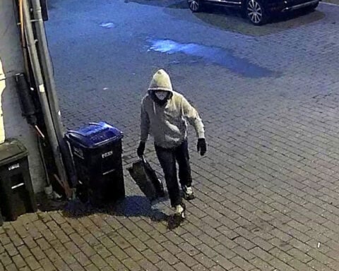 FBI makes arrest in DC pipe bomber investigation, sources say