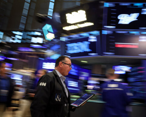 US equity funds record biggest weekly outflow in five weeks