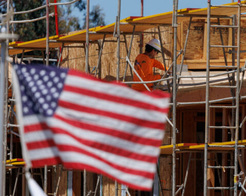 US construction spending extends decline in June
