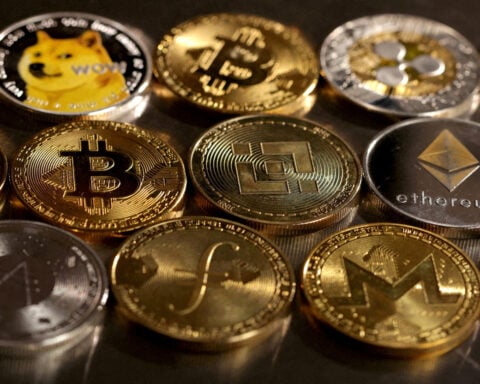 Trump signs order to establish strategic bitcoin reserve