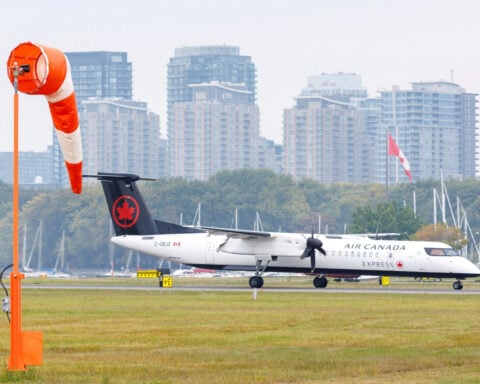 Air Canada expects record September, October revenue as premium passengers avoid summer heat