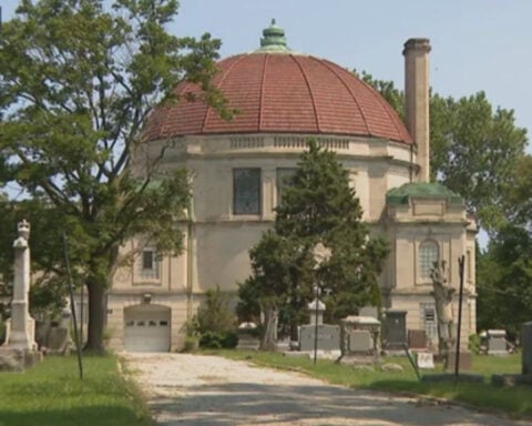 More Bohemian National Cemetery crematorium violations surface as photos show decaying bodies