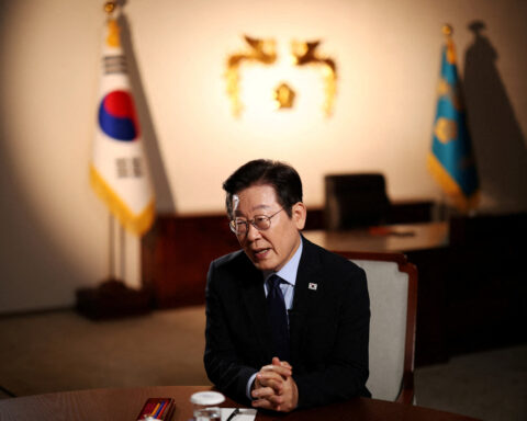 South Korea's Lee favours four-year presidency with re-election permitted