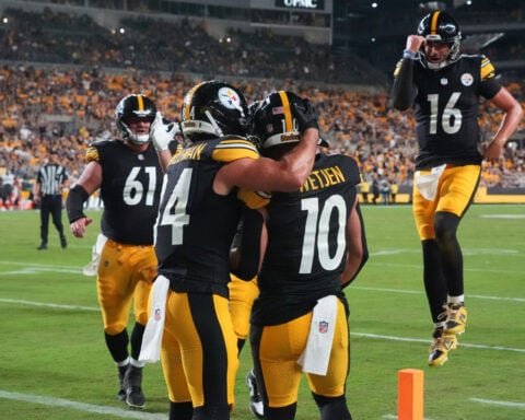No clear early front-runner in the Steelers backup QB derby as Rudolph, Howard and Allar all shine